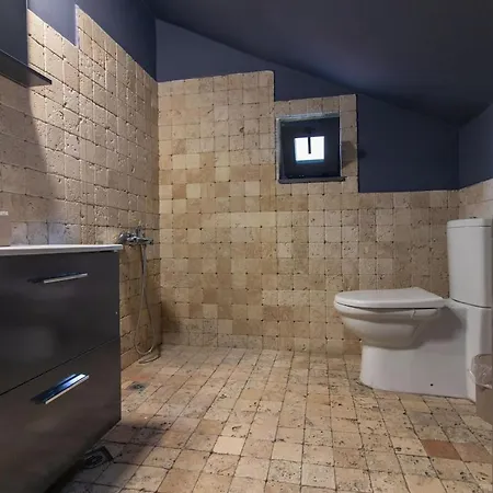 Modern Duplex With Large Terrace In Cihangir Estambul