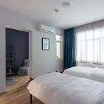 Modern Duplex With Large Terrace In Cihangir * Стамбул