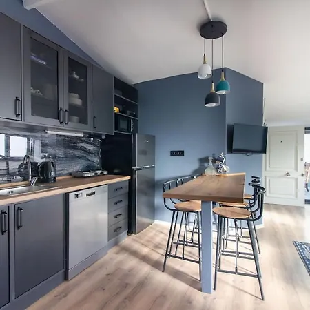 Apartmán Modern Duplex With Large Terrace In Cihangir