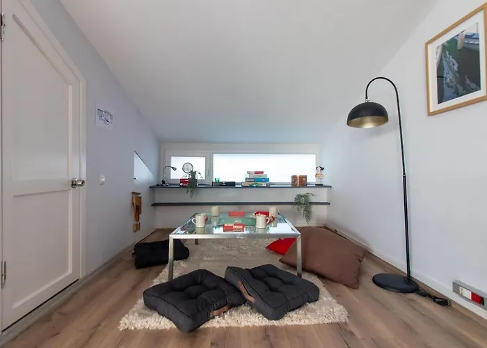 Apartamento Modern Duplex With Large Terrace In Cihangir Estambul